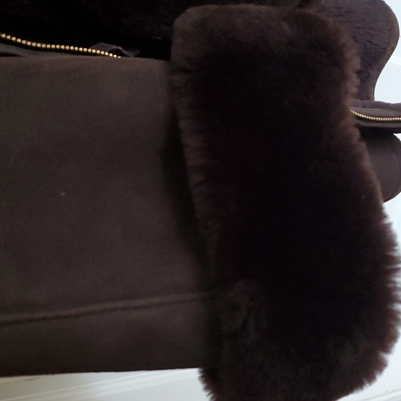 Gorgeous women's Shearling coat. - Picture 4 of 8